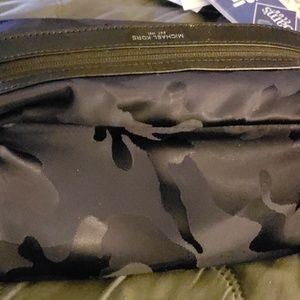 Authentic Michael toiletry bag